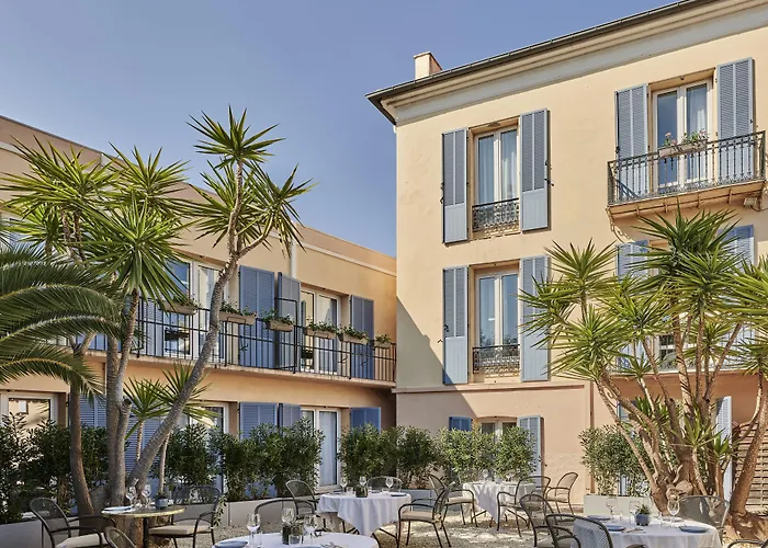 Hotell Le Suquet 4*