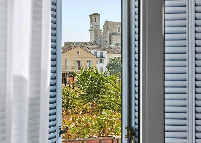 Le Suquet 4* Κάννες